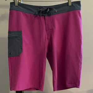 Patagonia Board Shorts Longer Length Stretchy Size 10